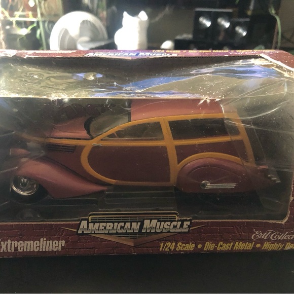 POSIES EXTREMELINER, AMERICAN MUSCLE CARS *ERTL COLLECTABLES* - Picture 4 of 13